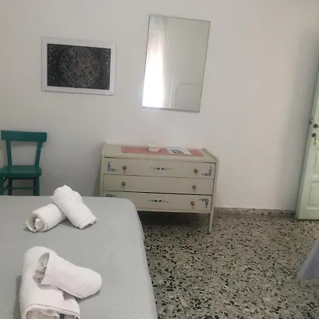Saturre Oda ve Kahvaltı